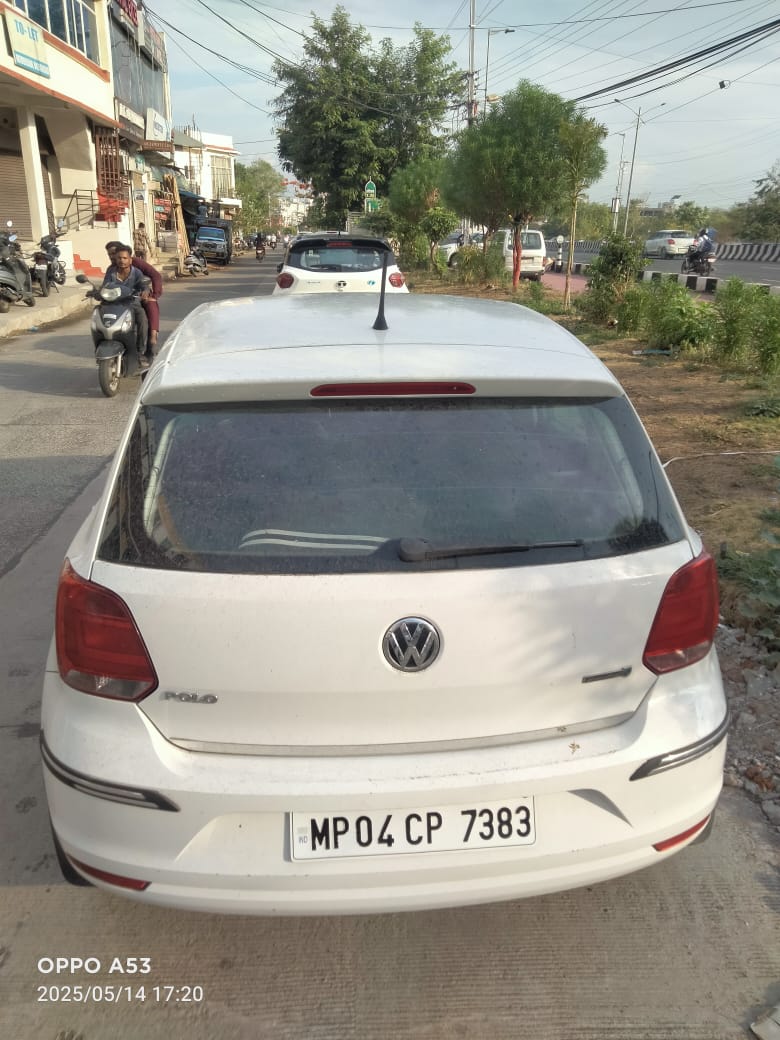 Volkswagen Polo(2014-2015) Comfortline 1.2l P